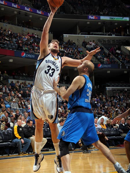 年的表现回 年的表现回